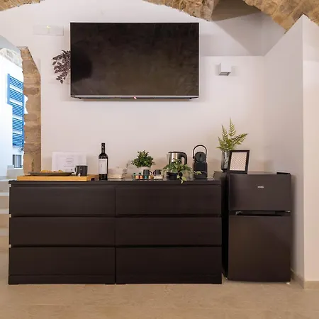 Trajetta - ¤ Through History&music ¤ Apartment